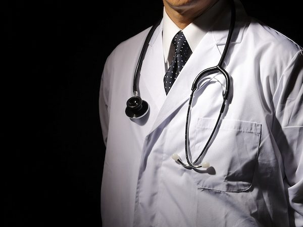 روپوش پزشکی