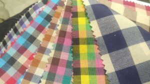 جاده به عالم رنگ و بافت: تجربه لذت‌بخش خرید پارچه در بازارهای مشهد